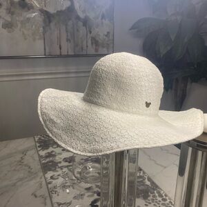 Disney Parks Sun Hat White Lace Wide-Brim Sun Hat with Mickey Detail Foldable
